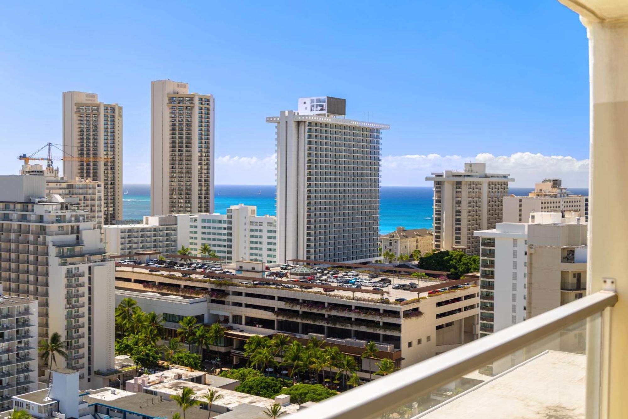 Newly Renovated With Ocean View Near Waikiki Appartamento Honolulu
