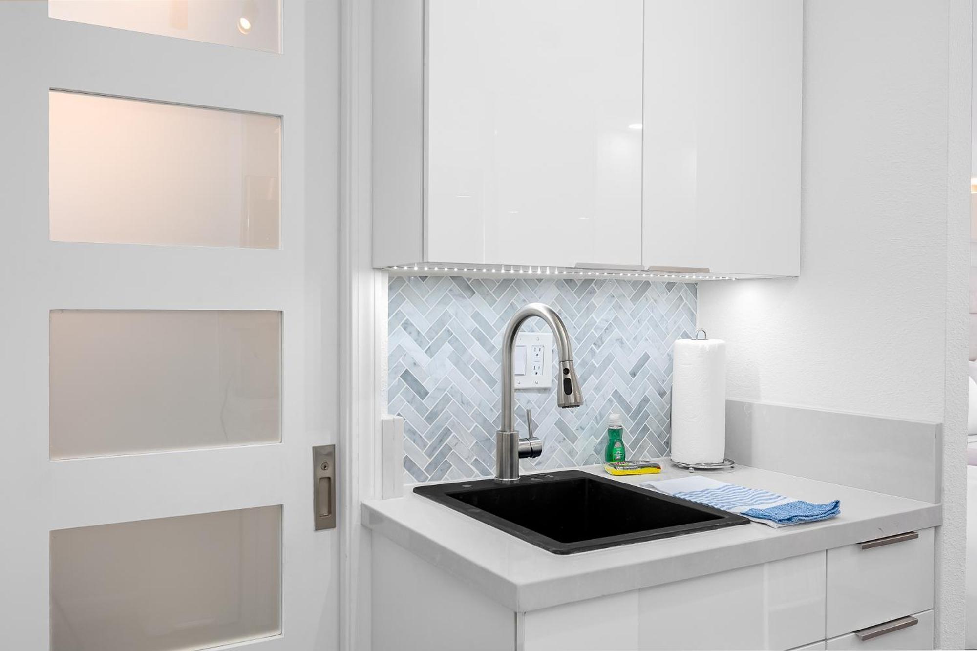 Appartamento Newly Renovated With Ocean View Near Waikiki